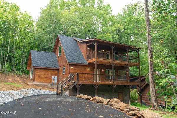 4446 Scenic DR,  Gatlinburg,  TN 37738