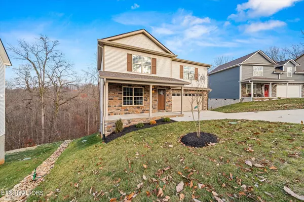 3824 Highview LN, Knoxville, TN 37931