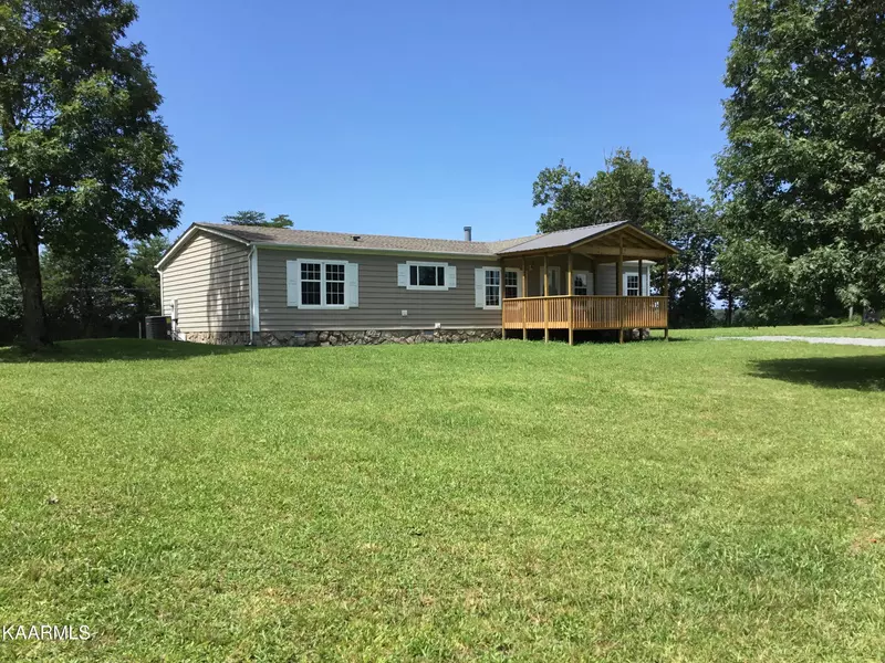 138 Leggett Rd, Graysville, TN 37338