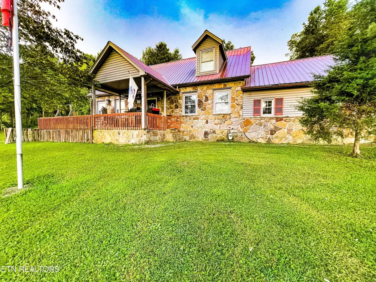 Lafollette, TN 37766,121 Faith WAY