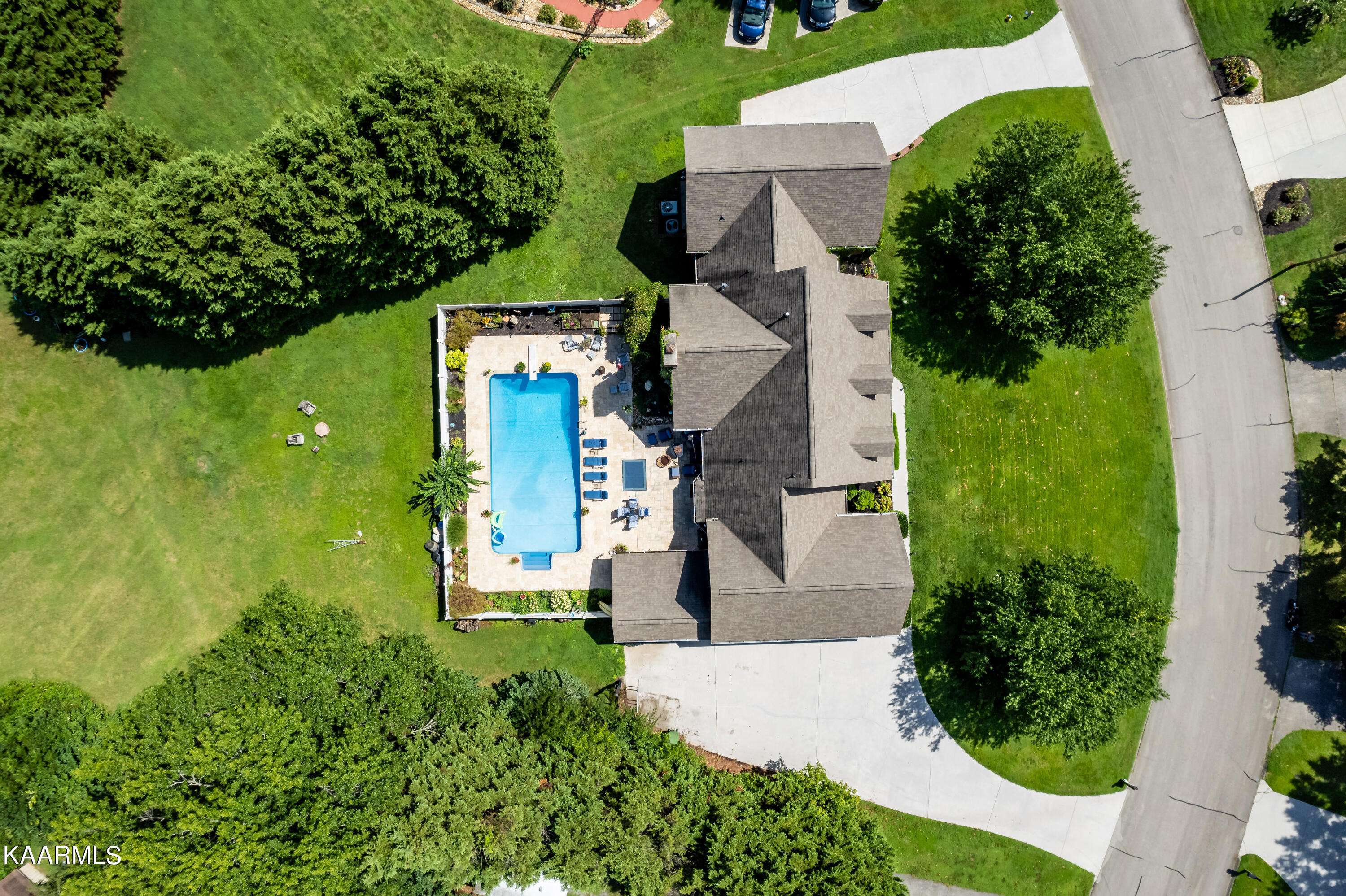 Maryville, TN 37803,1105 Turnberry LN