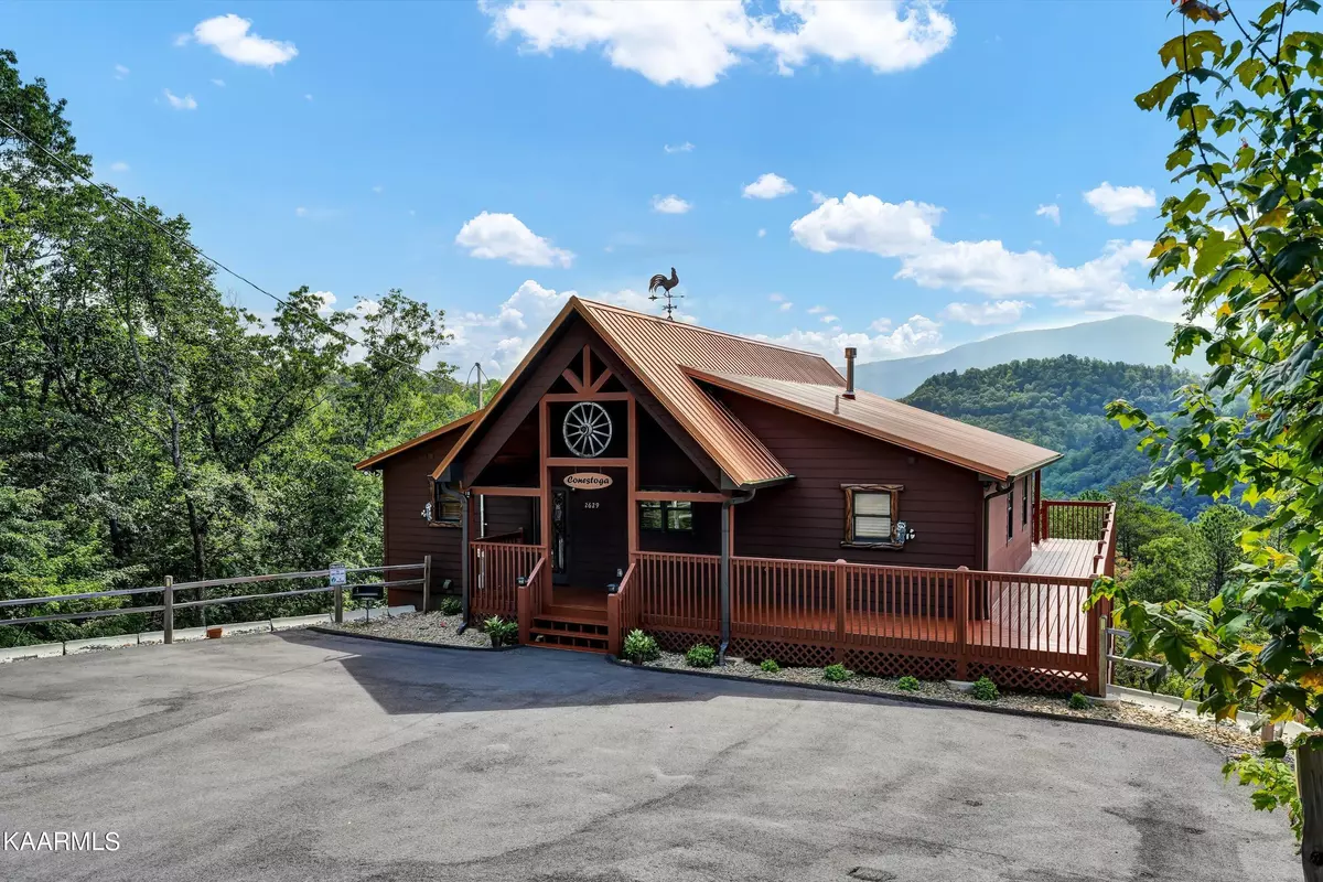 Sevierville, TN 37862,2629 Raccoon Hollow WAY