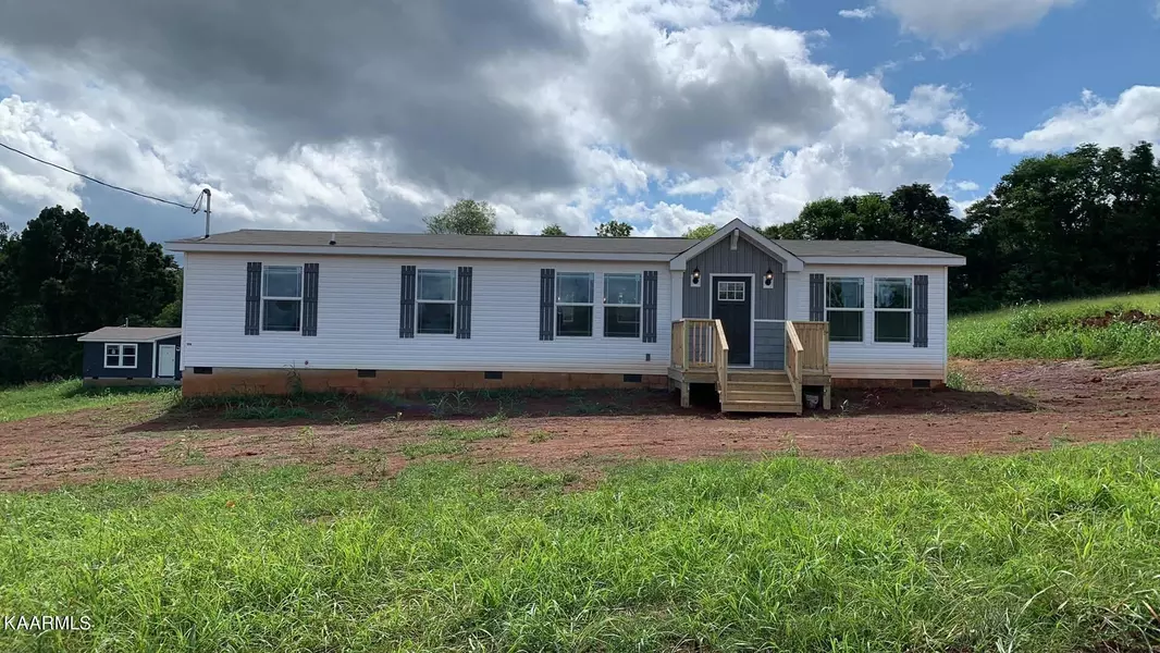 4430 Anna Maria LN, Strawberry Plains, TN 37871