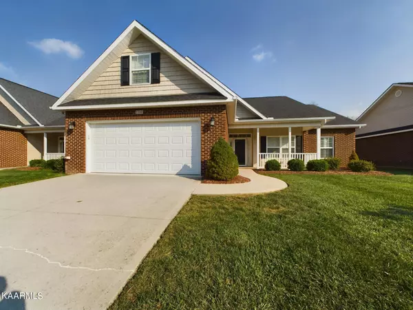 Knoxville, TN 37918,1556 Autumn Path LN