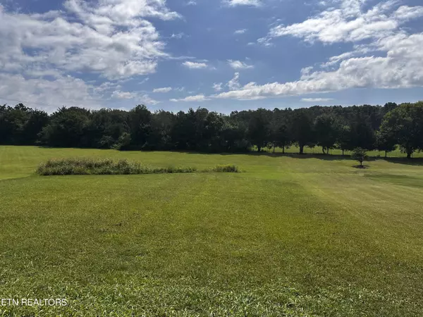 Maryville, TN 37801,547 Carpenters View DR