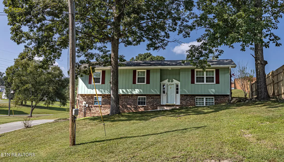 Riceville, TN 37370,218 County Road 146