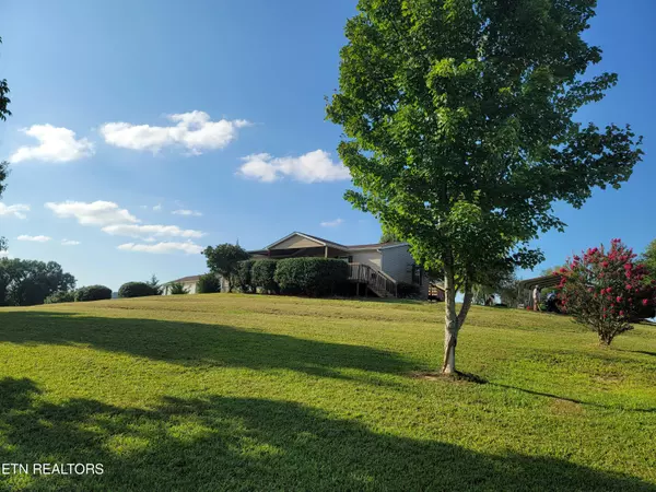 137 County Road 311, Sweetwater, TN 37874