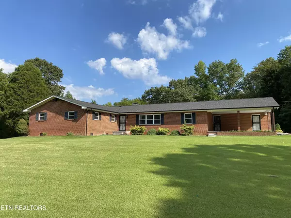 253 Burkemill Rd, Rockwood, TN 37854