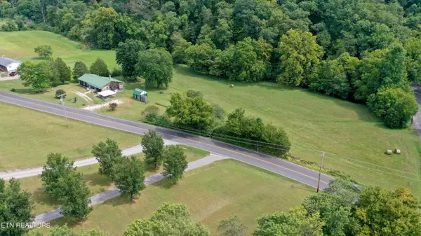 Heiskell, TN 37754,2645 Hinds Creek Rd