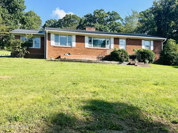 Tazewell, TN 37879,1006 JAMES St