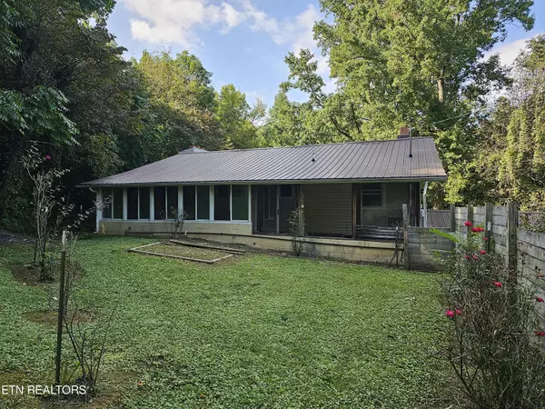 Caryville, TN 37714,360 Little Cove Creek Rd