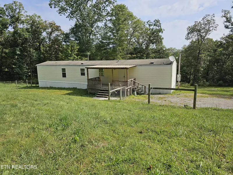 111 Adams CT, Rockwood, TN 37854