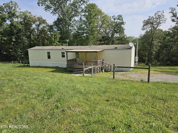 111 Adams CT, Rockwood, TN 37854