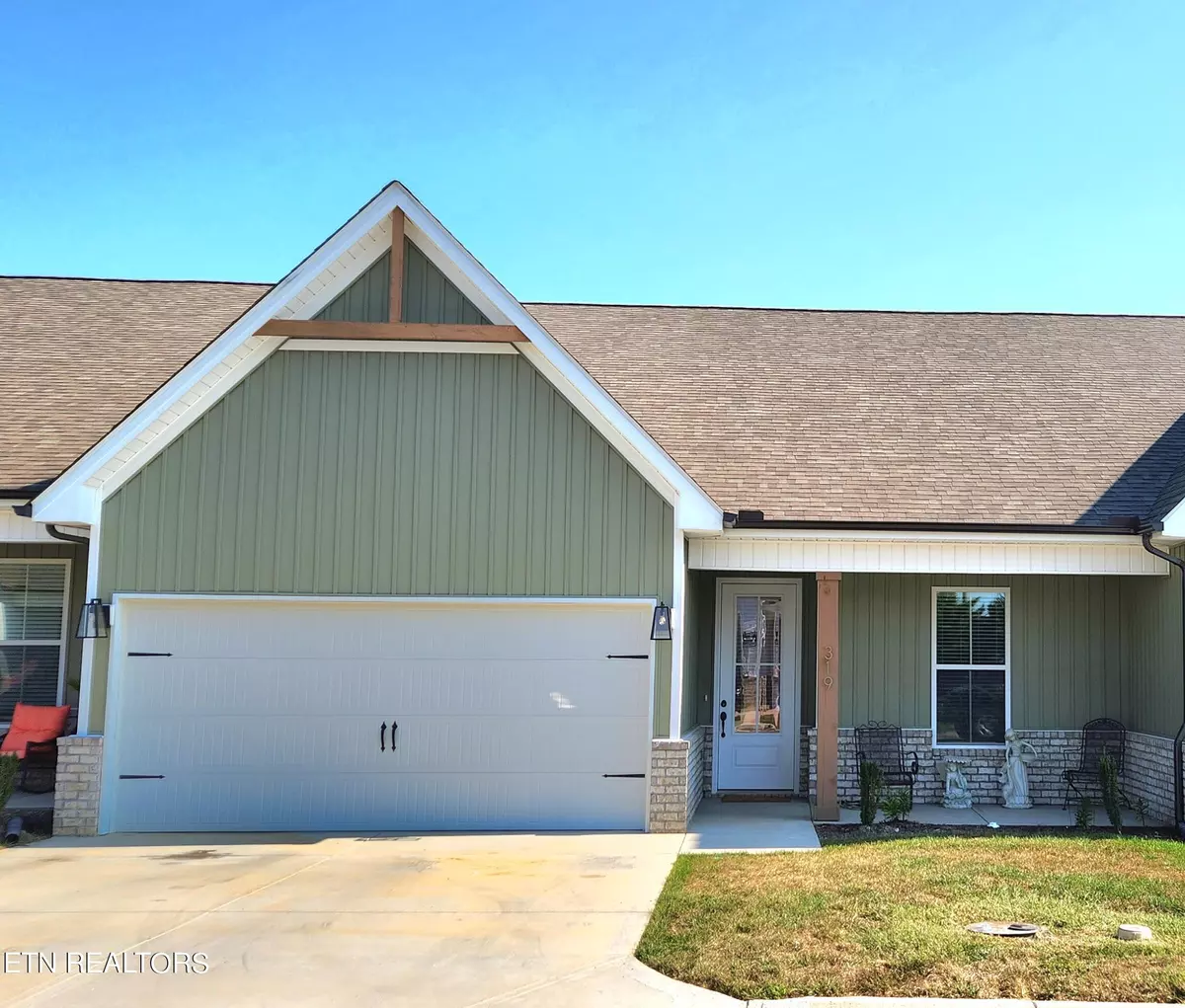 Lenoir City, TN 37771,319 Creekside WAY