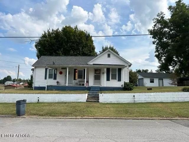 Loudon, TN 37774,303/305 Ferry St