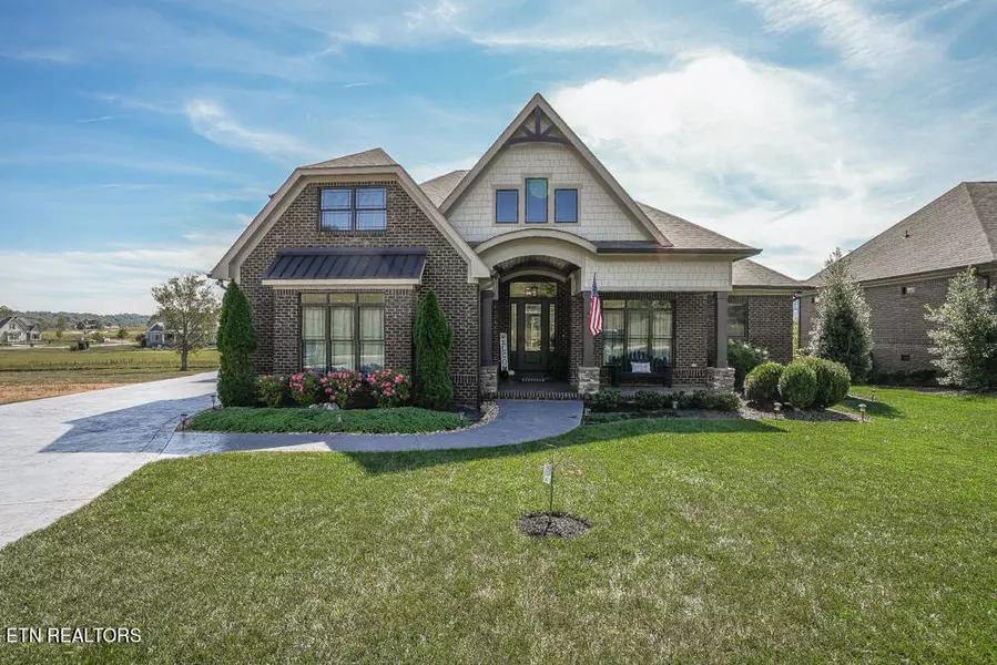 1918 Chestnut LN, Loudon, TN 37774