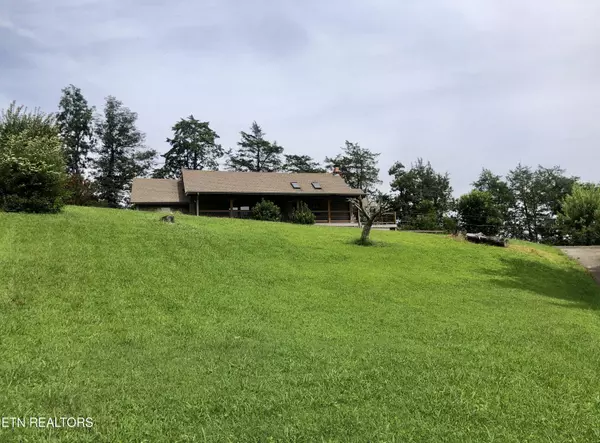 Lafollette, TN 37766,144 Log Home LN