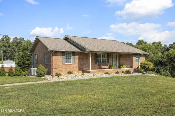 778 Whippoorwill CIR, Seymour, TN 37865