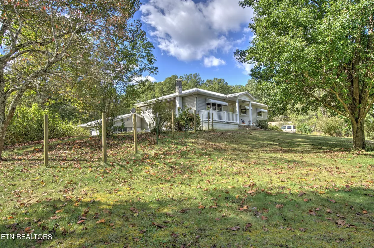 Robbins, TN 37852,283 Tompkins Rd