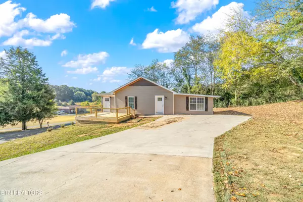 6276 Loudon Ridge Rd, Lenoir City, TN 37771