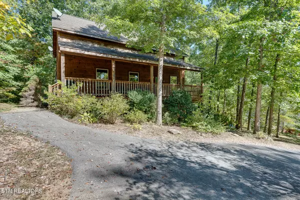 Sevierville, TN 37876,1657 Scenic Woods WAY