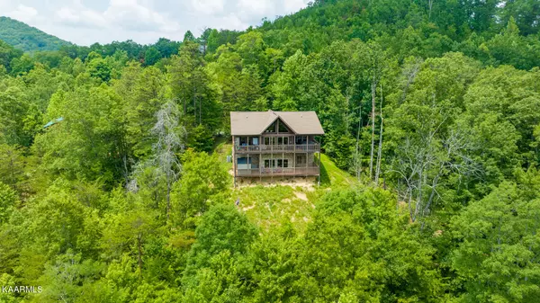 Sevierville, TN 37862,4052 Ridgeback LN