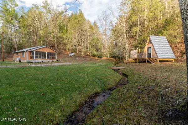 4293 Jones Cove Rd, Sevierville, TN 37876