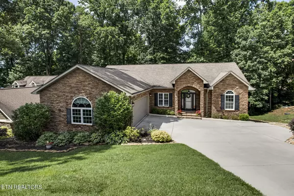 407 Tigitsi CIR, Loudon, TN 37774