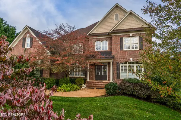 Knoxville, TN 37922,8905 Bartlett LN