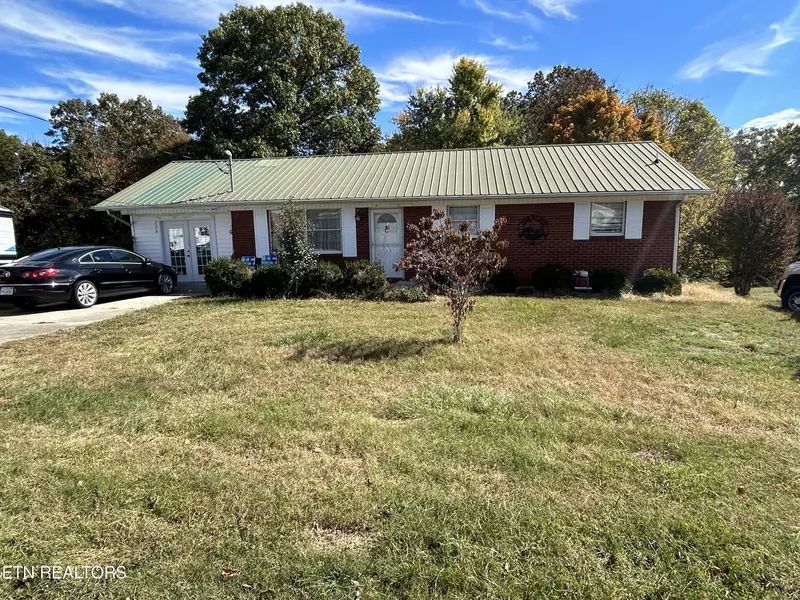 220 Lakeview CIR, Bean Station, TN 37708