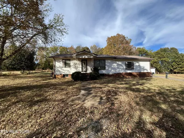 245 Co Rd 322, Sweetwater, TN 37874