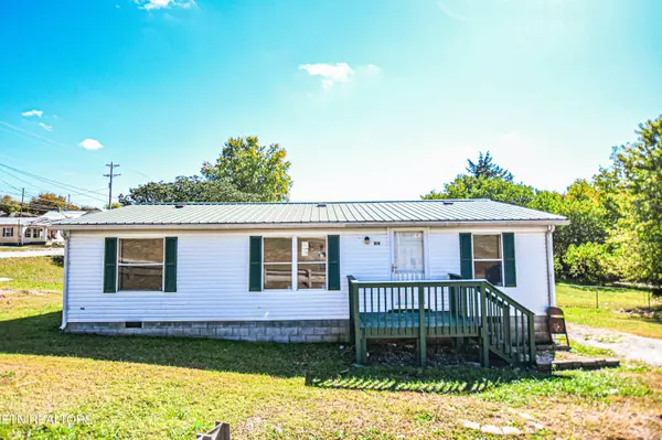 614 Hemlock St, Lafollette, TN 37766