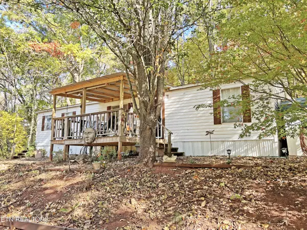 185 Pleasant Hill Rd, Sweetwater, TN 37874