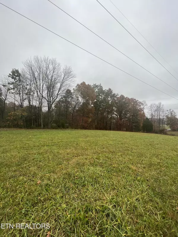 Oneida, TN 37841,0 Eli LN