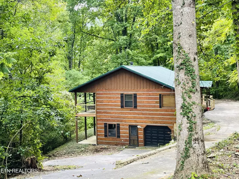 4053 Ole Smoky Way, Sevierville, TN 37862