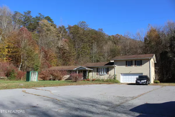 Middlesboro, KY 40965,2794 E US-25