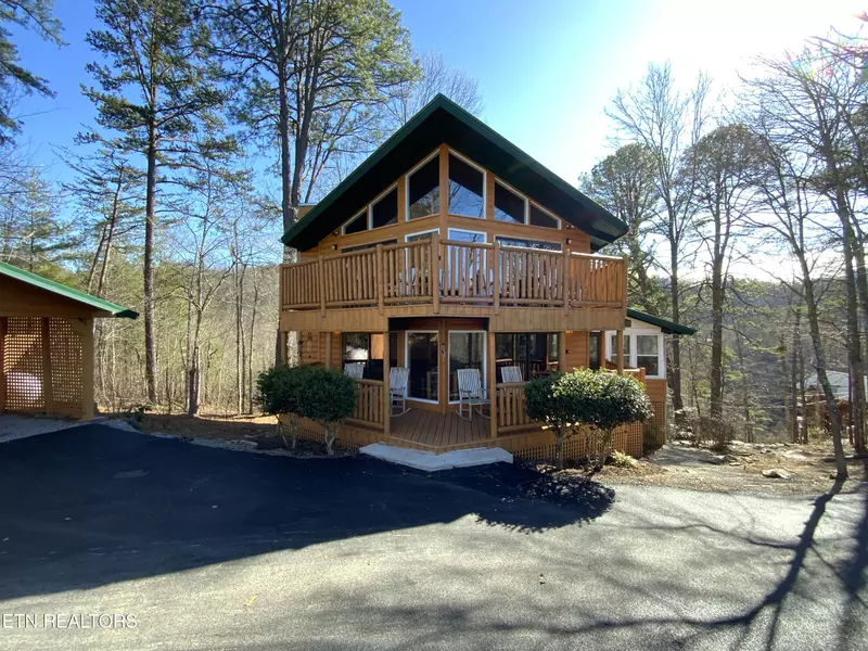 3169 Stepping Stone DR, Sevierville, TN 37862