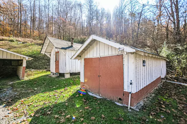 Lafollette, TN 37766,4724 Highway 25W