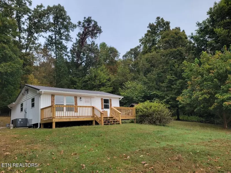 234 Gun Ridge Rd, Vonore, TN 37885