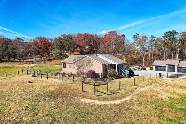 Strawberry Plains, TN 37871,4853 Shady Rd