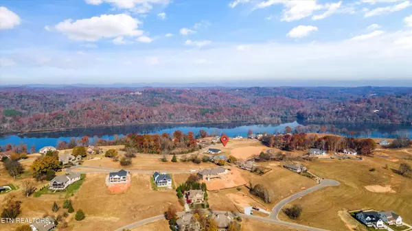 Loudon, TN 37774,3462 Persimmon Ridge