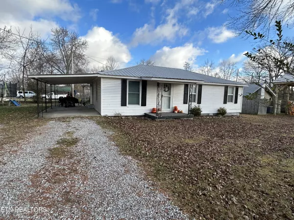 306 Wright Ave, Jamestown, TN 38556