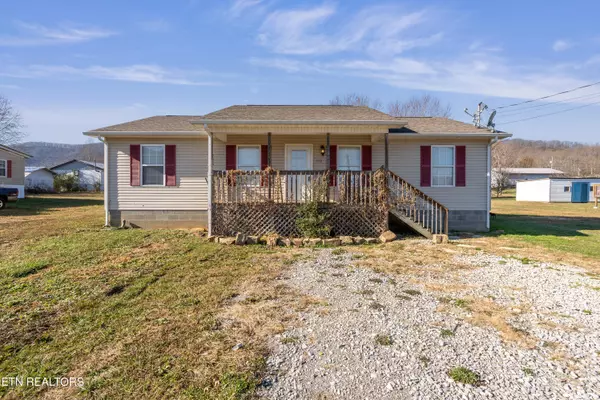 112 Grace LN, Wartburg, TN 37887