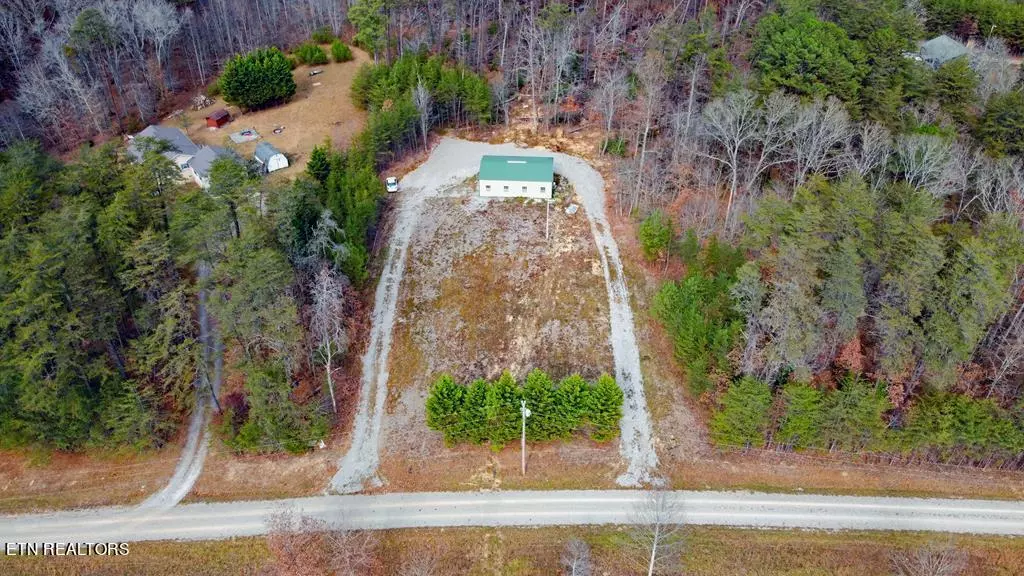 111 Long View Tr, Pikeville, TN 37367