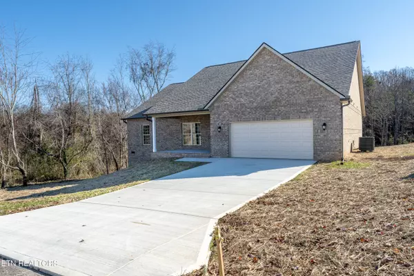 Maryville, TN 37801,3141 Heather Glen DR