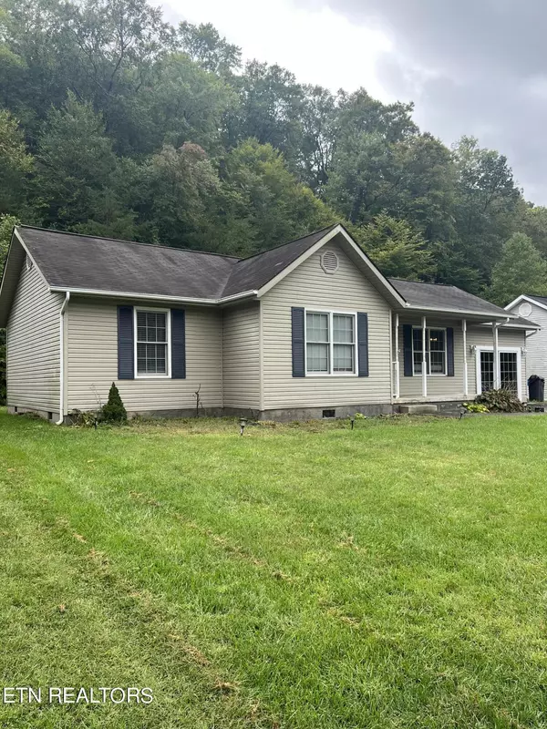 Middlesboro, KY 40965,212 WINDERMERE DR