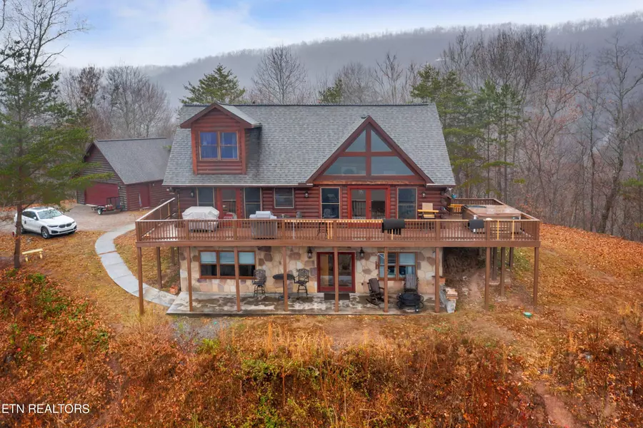 201 Wildcat Hollow Rd, New Tazewell, TN 37825