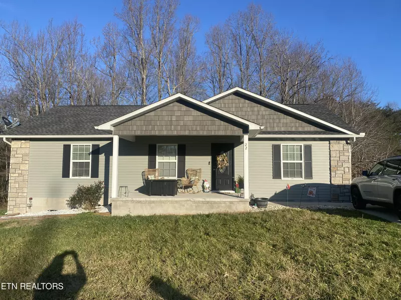 228 Ferry Bend Tr, Crossville, TN 38571