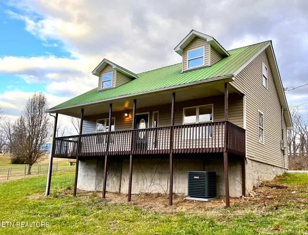 131 A St, Lafollette, TN 37766