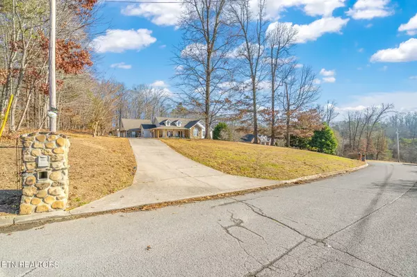 Andersonville, TN 37705,125 Stone Ridge DR